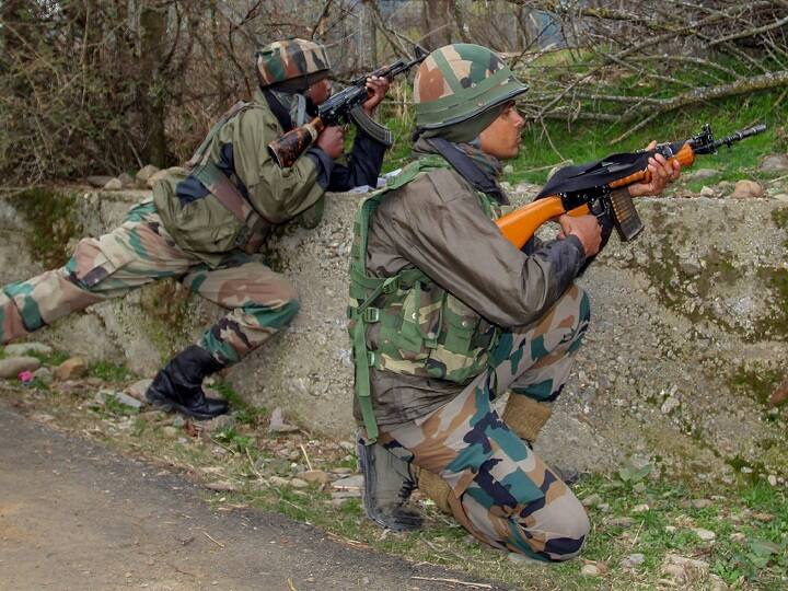 ‘પાકિસ્તાન નહીં સુધરે’: જમ્મુ-કાશ્મીરમાં સૈન્ય અને આતંકીઓ વચ્ચે અથડામણ, 2 આતંકીઓને મરાયા ઠાર 2 Terrorists Killed in Kupwara District at Jammu And Kashmir ‘પાકિસ્તાન નહીં સુધરે’: જમ્મુ-કાશ્મીરમાં સૈન્ય અને આતંકીઓ વચ્ચે અથડામણ, 2 આતંકીઓને મરાયા ઠાર