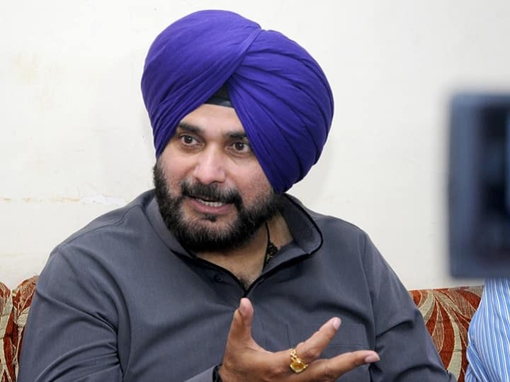 એર સ્ટ્રાઈકને લઈને નવજોત સિદ્ધુનું વિવાદાસ્પદ નિવેદન, 300 આતંકી ઠાર થયા, હા કે ના? Navjot Sidhu asks if Balakot strike was Did you uproot terror or trees? એર સ્ટ્રાઈકને લઈને નવજોત સિદ્ધુનું વિવાદાસ્પદ નિવેદન, 300 આતંકી ઠાર થયા, હા કે ના?