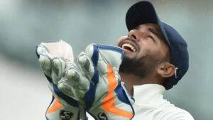 BCCI સેન્ટ્રલ કૉન્ટ્રાક્ટ જાહેર, પંત-બૂમરાહ મળ્યુ ઇનામ, ધવન-ભૂવીનું પત્તુ કપાયુ, જાણો વિગતે