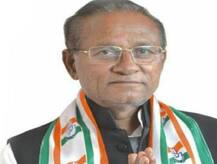 કૉંગ્રેસને વધુ એક ઝટકો, ધારાસભ્ય પરસોત્તમ સાબરિયાએ આપ્યું રાજીનામું, જોડાશે ભાજપમાં