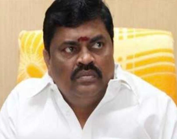 Tamilnadu aiadmk minister Rajendra Balaji said pm modi is our daddy he is indias daddy તમિલનાડુના મંત્રીએ કહ્યું, -PM મોદી માત્ર અમારા જ નહી સમગ્ર દેશના 'ડેડી'