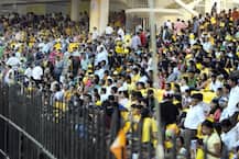 IPLનો ક્રેઝઃ આ ટીમની પ્રેક્ટિસ મેચ જોવા મેદાનમાં પહોંચ્યા 12,000 લોકો, જુઓ Pics