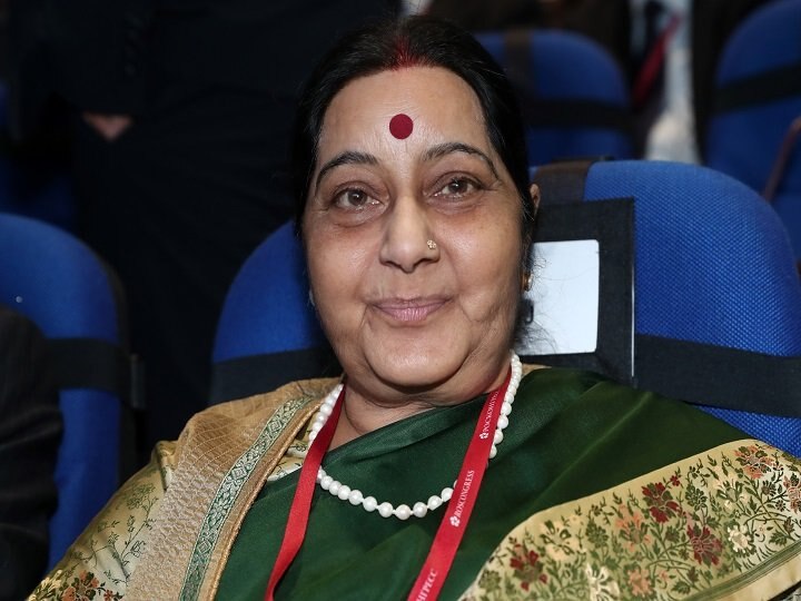 Sushma Swaraj defends being chowkidar on Twitter વિદેશમાં વસેલા ભારતીય નાગરિકોની ચોકીદારી  કરું છું, એટલે ટ્વિટર પર લખ્યું ‘ચોકીદાર’:સુષ્મા સ્વરાજ
