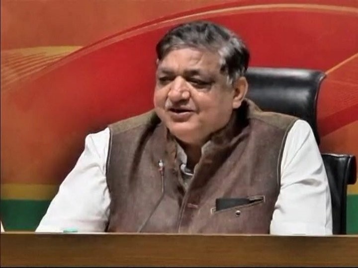 up bjp leader naresh agarwal controversial statement on sp and bsp alliance બીજેપી નેતાએ ગઠબંધન પર સાધ્યુ નિશાન, માયાવતીને 'હોળીકા' તો અખિલેશને કહ્યો 'કાળનો દીકરો'