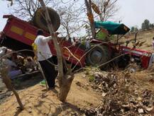 મહારાષ્ટ્ર: મતદાન કરી ઘરે જઈ રહ્યા હતા લોકો, ટ્રેક્ટર પલટી મારતા 3ના મોત, 9 ઘાયલ