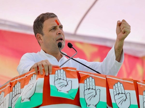 supreme court notice to rahul gandhi's for his comment on pm modi રાફેલ મામલે પીએમ મોદીને 'ચૌકીદાર ચોર હૈ' કહેવા પર રાહુલ ગાંધી ફસાયા, સુપ્રીમ કોર્ટે ફટકારી નોટિસ