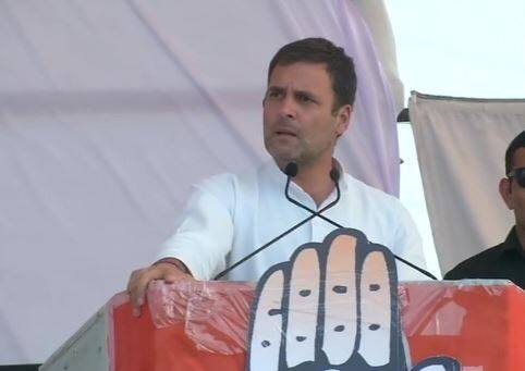 જૂનાગઢના વંથલીમાં બોલ્યા રાહુલ ગાંધી - 'અમારી સરકાર બનશે તો ગરીબી પર સર્જિકલ સ્ટ્રાઈક કરીશું'