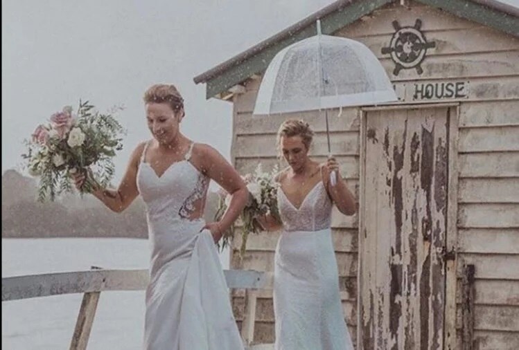 બે મહિલા ક્રિકેટર્સે કર્યા લગ્ન, સોશિયલ મીડિયા પર PHOTOS વાયરલ
