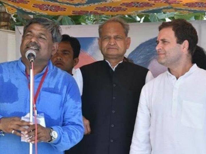 જસદણના કયા બે નેતા લલિત કગથરાની હાજરીમાં કોંગ્રેસમાં જોડાયા, જાણો વિગત Which two leaders of Jasdan joined the Congress in the presence of Lalit Kagathara જસદણના કયા બે નેતા લલિત કગથરાની હાજરીમાં કોંગ્રેસમાં જોડાયા, જાણો વિગત