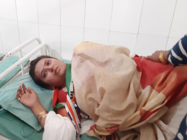 Reshma Patel was attacked in Election campaign at Junagadh જૂનાગઢના વંથલીમાં ચૂંટણી પ્રચાર દરમિયાન રેશમા પટેલ પર કેમ કરાયો હુમલો, જાણો વિગત