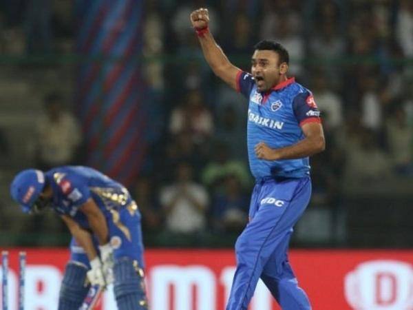 ipl 2019 amit mishra became first indian bowler to complete 150 wickets in ipl IPLમાં અમિત મિશ્રાની મોટી ઉપલબ્ધિ, આ કારનામું કરનારો પ્રથમ ભારતીય બોલર બન્યો