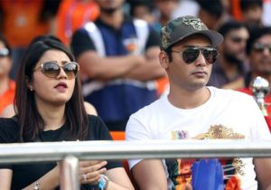 ટીમ ઈન્ડિયાના કયા ખેલાડીના પુત્રને સાનિયા મિર્ઝાની બહેન ડેટ કરી રહી છે, IPLમાં મસ્તી કરતાં જોવા મળ્યાં