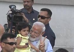 PM નરેન્દ્ર મોદીએ ભાજપના કયા દિગ્ગજ નેતાની પૌત્રીને તેડીના વ્હાલ વરસાવ્યું, જાણો વિગત