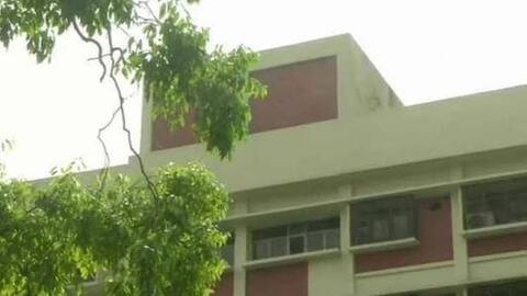 નવી દિલ્હીઃ શાસ્ત્રી ભવનમાં લાગી આગ, રાહુલ ગાંધીએ કહ્યુ- ફાઇલો સળગાવીને નહી બચી શકો મોદીજી