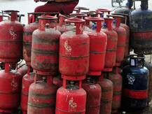 લૉકડાઉનમાં ગૃહિણીઓને રાહત, LPG સિલીન્ડરના ભાવમાં થયો આટલો ઘટાડો......