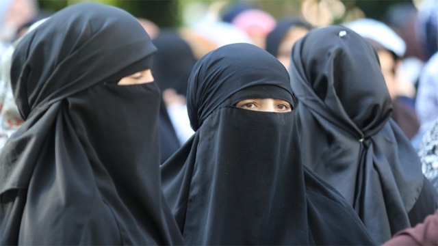 shivsena demands pm modi to ban burqa in india આ પાર્ટીએ જાહેર સ્થળો પર બુરખા પર પ્રતિબંધની માગણી કરી
