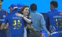 સોશિયલ મીડિયા પર છવાયો મુંબઇ-હૈદરાબાદની સુપર ઓવરનો રોમાંચ, બુમરાહ-હાર્દિકે પલટી બાજી, જુઓ વીડિયો