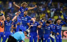 IPL 2019 Final: આવો રહ્યો અંતિમ ઓવરનો રોમાન્ચ, એક-એક બૉલર થંભી ગયા શ્વાસ, જુઓ છેલ્લી ઓવરના છ બૉલ...
