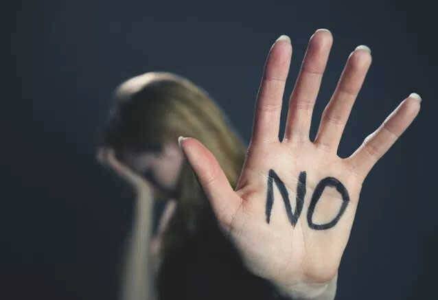 Girl rape complain against lover in Vadodara , girl pregnant after rape વડોદરાઃ પ્રેમી સાથે સંબંધથી કોલેજીયન યુવતી બની ગર્ભવતી ને પછી.....