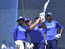 ધોની વન ડે ટીમનો કેપ્ટન હતો ત્યારે ક્યા ક્રિકેટરોને 10-10 હજારનો દંડ ફટકારતો?