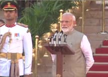 મોદીએ બીજીવાર લીધા વડાપ્રધાન પદના શપથ, શાહ, રાજનાથસિંહ સહિત મંત્રીમંડળમાં 24 કેબિનેટ મંત્રીઓ સામેલ