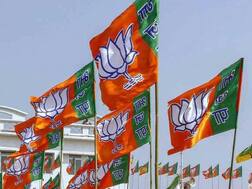 રાજકોટ: ગ્રાઉન્ડમાં ભાજપના કયા MLAએ મહિલા કોમેન્ટર સાથે અભદ્ર વર્તન કર્યું, જાણો વિગત