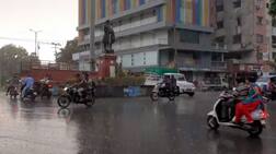 ‘વાયુ’ વાવાઝોડાની અસરઃ દક્ષિણ ગુજરાતના વાતાવરણમાં પલટો,  જાણો ક્યા પવન સાથે વરસ્યો વરસાદ