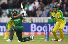 વર્લ્ડકપ 2019: ઓસ્ટ્રેલિયાએ પાકિસ્તાનને 41 રનથી આપી હાર, પેટ કમિન્સની 3 વિકેટ