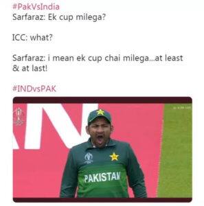 કારમી હાર બાદ પાકિસ્તાનની ઉડી મજાક, સોશિયલ મીડિયા પર વાયરલ થઇ આવી Funny તસવીરો