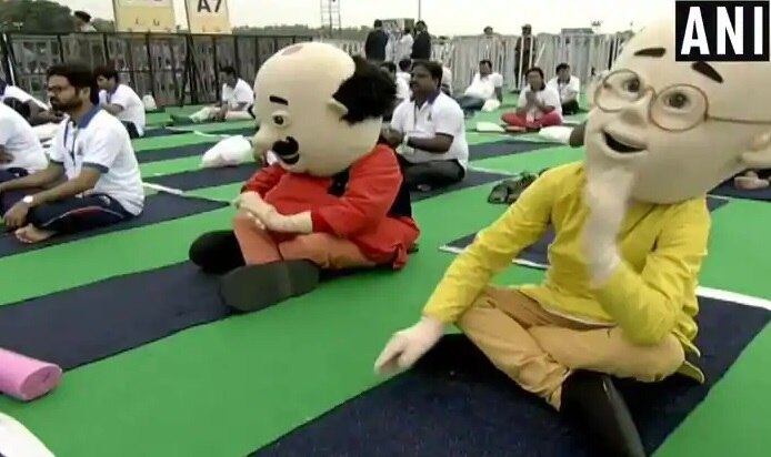 international yoga day famous cartoon character motu patlu perform yoga in ranchi with pm modi રાંચીમાં પીએમ મોદી સાથે યોગ કરતાં જોવા મળ્યા ‘મોટૂ-પતલૂ’