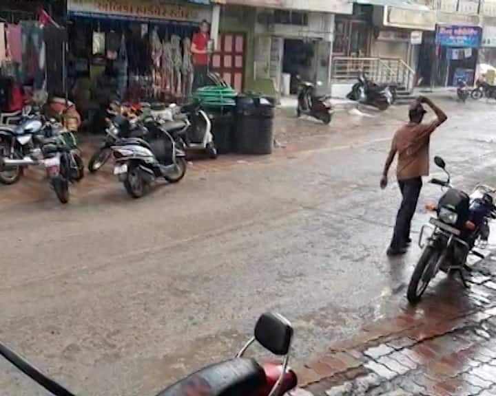 ગોંડલમાં 5 ઇંચ વરસાદ ખાબકતા ખેતરો ધોવાયા, જાણો ગુજરાતમાં ક્યાં કેટલો વરસાદ પડ્યો