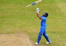 વર્લ્ડકપઃ રોહિત શર્માએ સદી ફટકારાવાની સાથે બનાવ્યા આટલા રેકોર્ડ, જાણો વિગત