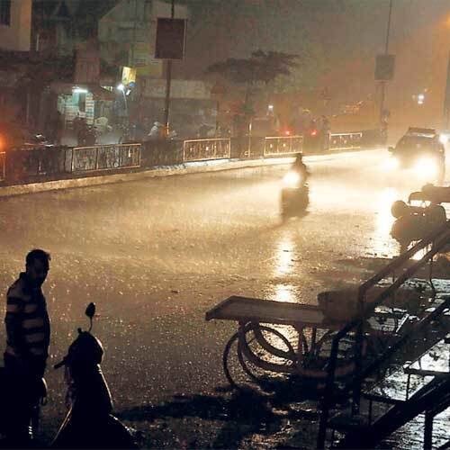 Rainfall in Gujarat from last night ભારે ઉકરાટ બાદ રાજ્યમાં ફરી મેઘ મહેર, ગુજરાતમાં ક્યાં કેટલો પડ્યો વરસાદ, જાણો વિગતે