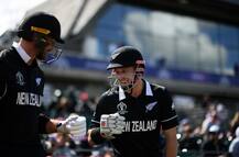 બુમરાહના બૉલ પર આઉટ થયા બાદ માર્ટિન ગપ્ટિલે પેવેલિયનમાં જઇને શું કર્યુ, જાણો વિગતે