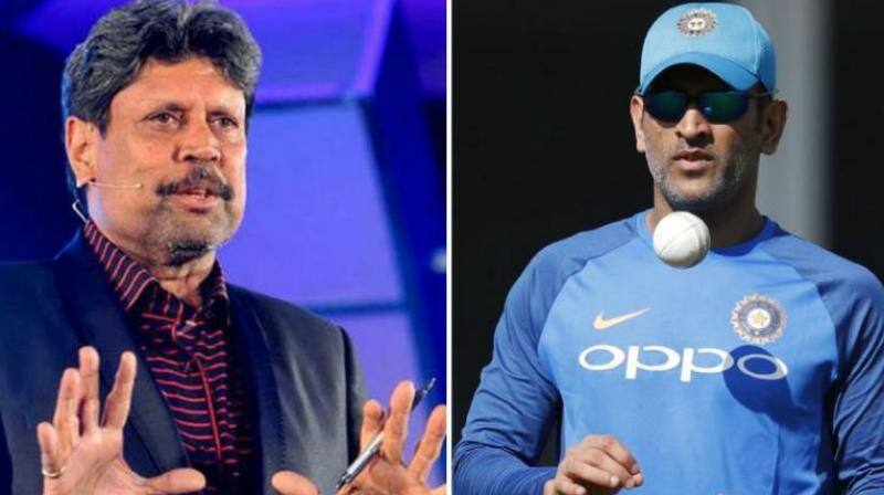 kapil dev slams ms dhonis critics and also praising virat kohli captaincy in world cup આ દિગ્ગજ ખેલાડીએ કર્યો ધોનીનો બચાવ, કહ્યું ધોની નહીં પણ આ છે સૌથી મોટી સમસ્યા