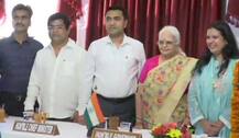 ગોવા: કૉંગ્રેસ છોડી ભાજપમાં સામેલ થયેલા 3 ધારાસભ્યોએ લીધા મંત્રી પદના શપથ