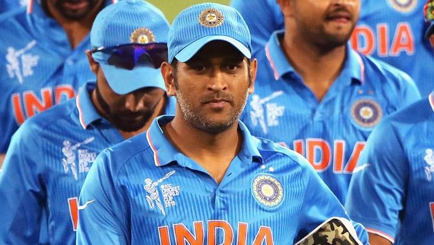 dhoni will not retire right now, ms dhoni will help team india in smooth transition હાલ ધોની નિવૃત્તી નહીં લે, પણ આ કામ પૂરું કરીને ક્રિકેટને......