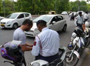 હવે ટ્રાફિકના નિયમો તોડશો તો આવી બનશે, મોટર વ્હીકલ બિલ લોકસભામાં પાસ, જાણો શું થશે બદલાવ