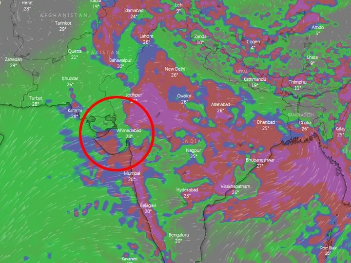 Heavy rains in these 5 districts of Gujarat ગુજરાતના આ 5 જિલ્લાઓમાં ભારેથી અતિભારે વરસાદ ખાબકશે? હવામાન વિભાગે શું કરી મોટી આગાહી? જાણો વિગત