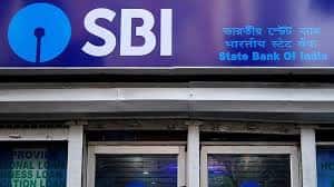 SBI sharply cuts interest rates on fixed deposits SBIએ ફિક્સ્ડ ડિપોઝીટ પરના વ્યાજદરમાં કર્યો ઘટાડો, એક ઓગસ્ટથી થશે લાગુ