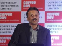 માલિક ગુમ થતાં CCDના શેરમાં બોલ્યો મોટો કડાકો, એક જ ઝટકામાં રોકાણકારોના ડૂબી ગયા અધધ કરોડ રૂપિયા, જાણો વિગતે