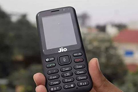 New jio phone to arrive soon in Indian market આવી રહ્યો છે નવો Jio ફોન, જાણો શું હશે તેમાં ખાસ