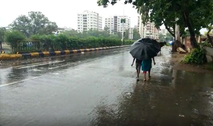 heavy rain forecast in ahmedabad, alert 12 villages in sabarmati river અમદાવાદમાં ભારેથી અતિભારે વરસાદની આગાહી, સાબરમતી નદી પાસેના 12 ગામો હાઇએલર્ટ પર