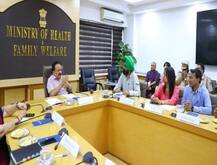 નેશનલ મેડિકલ બિલનો વિરોધ કરી રહેલા ડૉક્ટરોને મળ્યા હર્ષવર્ધન, કામ પર પરત ફરવાની કરી અપીલ