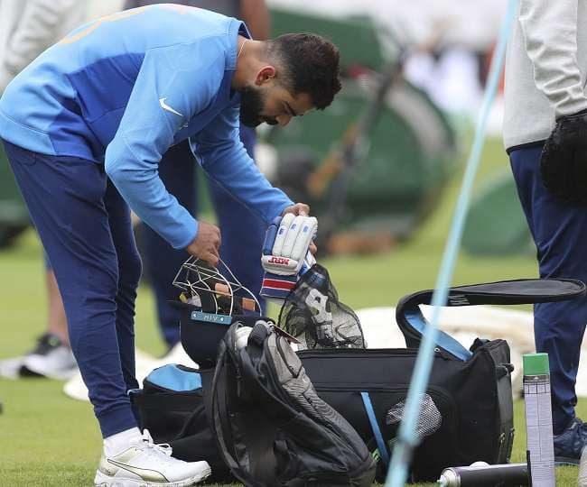 virat kohli hints at big change in final t20i against west indies ત્રીજી ટી20માં બદલાઇ શકે છે ટીમ ઇન્ડિયા, આ ખેલાડીઓને મળી શકે છે મોકો, જાણો વિગતે