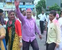 #Article370 ગુજરાતભરમાં લોકોએ ફટાકડા ફોડી મનાવ્યો જશ્ન, જુઓ તસવીરો