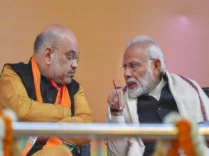 જમ્મુ-કાશ્મીર મુદ્દે ચર્ચા કરતાં કરતાં પાકિસ્તાની સાંસદો લડ્યા, વીડિયોમાં જુઓ દ્રશ્યો