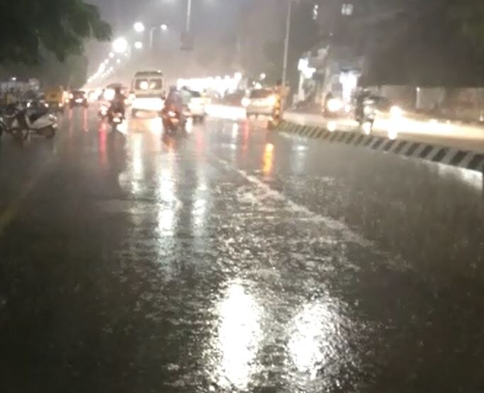 Rainfall was recorded in some places in Gujarat on Sunday રવિવારે ગુજરાતમાં કઈ-કઈ જગ્યાએ વરસાદની ધમાકેદાર એન્ટ્રી થઈ? જાણો આ રહ્યા લેટેસ્ટ આંકડા