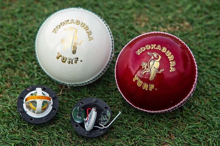 cricket ball with embedded microchip to be unveiled at the big bash league સ્માર્ટબેટ બાદ હવે ક્રિકેટને મળવા જઈ રહ્યો છે ‘સ્માર્ટબોલ’, બોલમાં હશે......