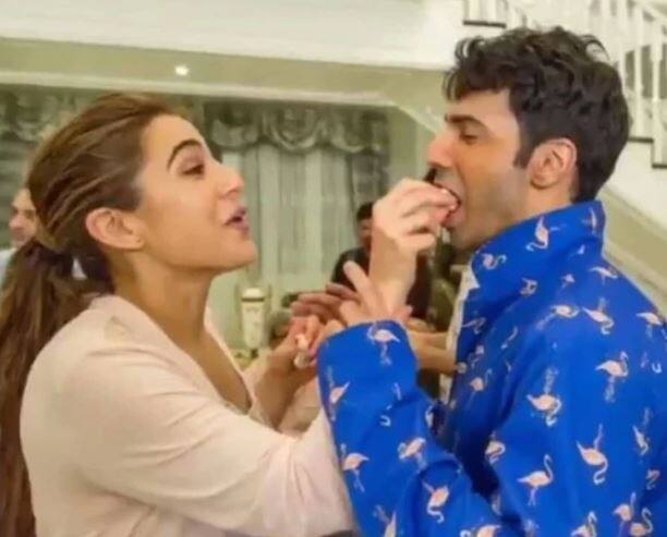 સારા અલી ખાનના જન્મદિવસ પર એક ખાસ મહેમાન પહોંચ્યા હતા જેની કોઈને આશા પણ નહોતી. 